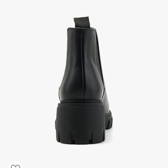 Lug Sole Mid Heel Chelsea Fashion Ankle Bootie w/Double Elastic Gore. 10 wide - Picture 2 of 5
